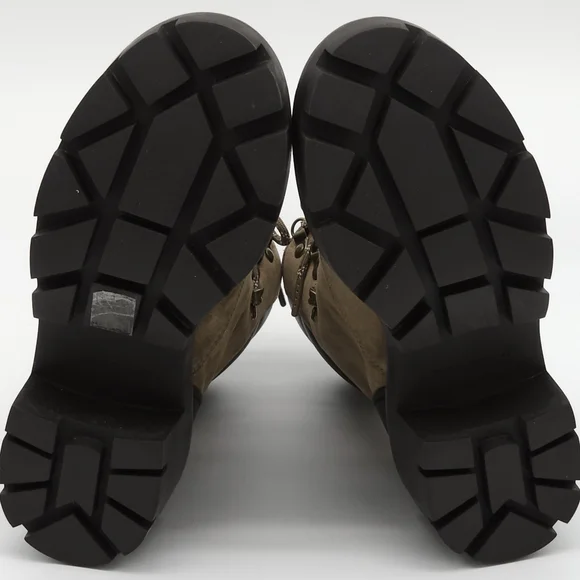 TORY BURCH Size 7.5 Lug‎ Sole Hiker Ankle Lace-Up Boots